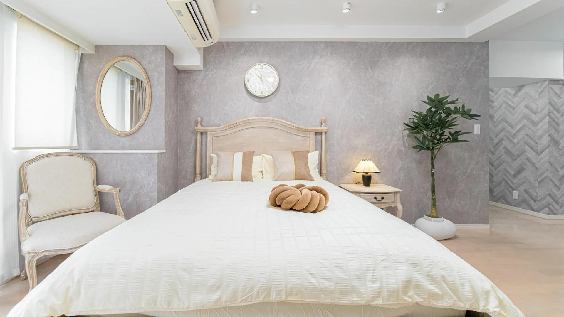 G72新宿最中心 两室一厅 新宿三丁目车站4分 2 Rooms Shinjuku Center 4 Mins To St Max 7P 直达新宿 涉谷 表参道 池袋 上野 代代木 银座 原宿 品川 Tokyo Japan