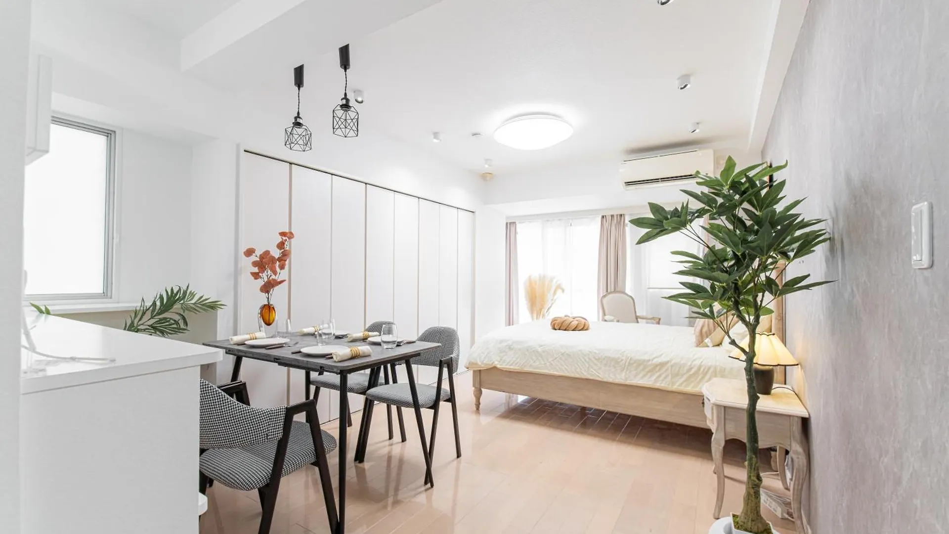 Apartment G72新宿最中心 两室一厅 新宿三丁目车站4分 2 Rooms Shinjuku Center 4 Mins To St Max 7P 直达新宿 涉谷 表参道 池袋 上野 代代木 银座 原宿 品川 Tokyo