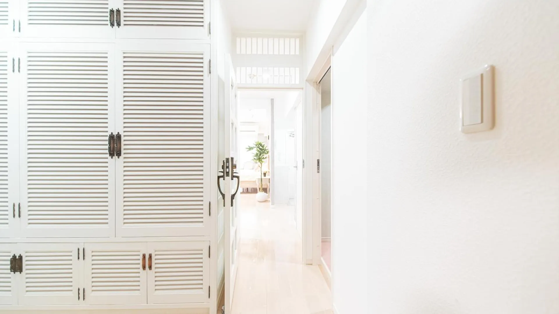 G72新宿最中心 两室一厅 新宿三丁目车站4分 2 Rooms Shinjuku Center 4 Mins To St Max 7P 直达新宿 涉谷 表参道 池袋 上野 代代木 银座 原宿 品川 Tokyo 0*,  Japan