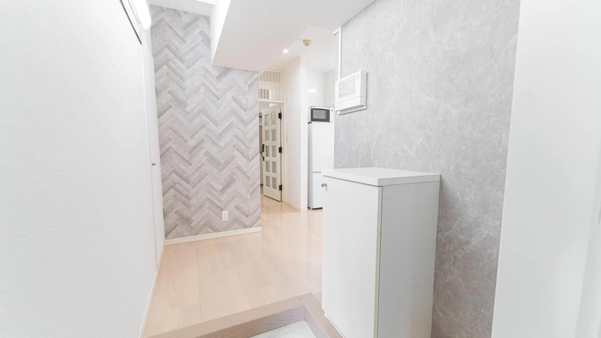 Apartment G72新宿最中心 两室一厅 新宿三丁目车站4分 2 Rooms Shinjuku Center 4 Mins To St Max 7P 直达新宿 涉谷 表参道 池袋 上野 代代木 银座 原宿 品川 Tokyo